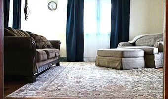 28 Tulip St, Bristol, CT 06010