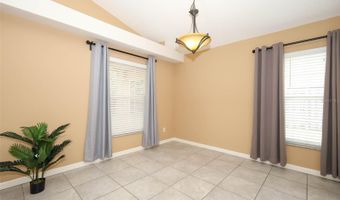 1052 ROYAL OAKS Dr, Apopka, FL 32703