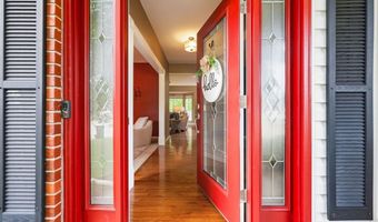 614 Whispering Willows Ct, Ballwin, MO 63021