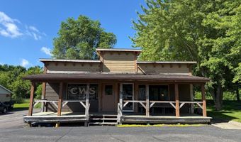 75 Elm St E, Annandale, MN 55302