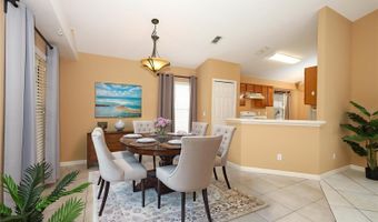 1052 ROYAL OAKS Dr, Apopka, FL 32703