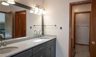 102 Chickadee Ct, Athens, GA 30605