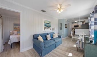 110 OAK Ave A, Anna Maria, FL 34216