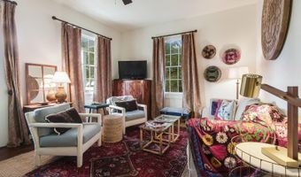 217 St Charles St, Bay St. Louis, MS 39520