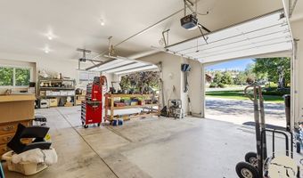 4155 Cedarwood Ln, Billings, MT 59106