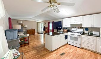 26 Edgewood Dr, Allenstown, NH 03275