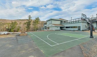 30 Chapman Cir, Campton, NH 03223