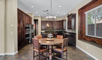 4303 S OREGON Ct, Chandler, AZ 85248