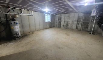 2159 S Poplar St, Allentown, PA 18103