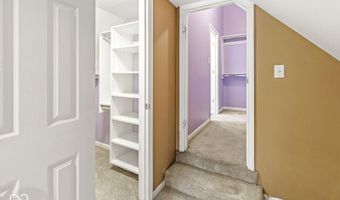 6442 Royal Oakland Dr, Indianapolis, IN 46236