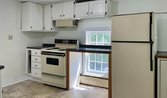 27 Wesley St, Bath, ME 04530