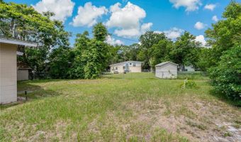 208 LAKE DALE Dr, Auburndale, FL 33823