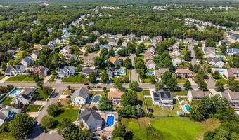 59 Brittany Dr, Bayville, NJ 08721