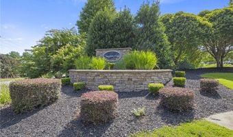 65 Hillsborough Dr, Anderson, SC 29621