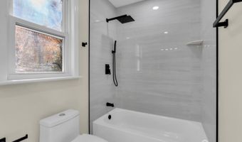 537 S Atlantic Ave, Aberdeen, NJ 07747