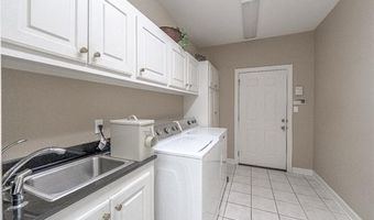 6724 TENNYSON OAKS Ln, Alexandria, LA 71301