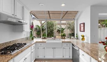 14 Songbird Ln, Aliso Viejo, CA 92656
