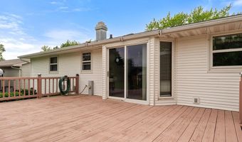 55 Villa Hgts Ct, Algoma, WI 54201