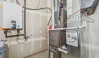 429 E Lexington Ln, Andover, KS 67002