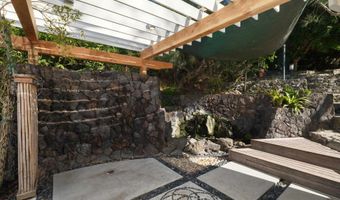 327 Pine Needles Dr, Del Mar, CA 92014