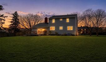 3 Pinetop Rd, Barrington, RI 02806