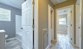 913 Virginia Pl, Bainbridge, GA 39819