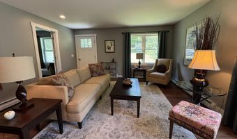 56 Cemetery Rd, Arlington, VT 05250