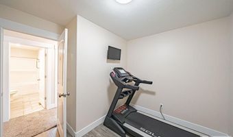 2845 E Brooklyn St, Ammon, ID 83401