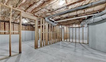 1050 Beacon Hill Xing, Alpharetta, GA 30005