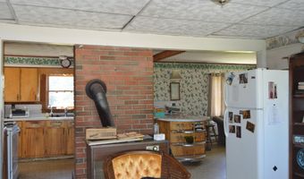 2 Swan Lake Ave, Belfast, ME 04915