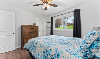 903 Roberts St, Altoona, WI 54720