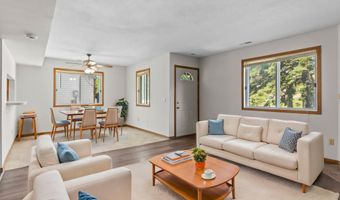 15720 Griffon Path, Apple Valley, MN 55124