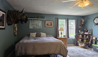 514 Guthery St, Ava, MO 65608