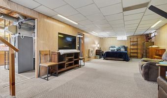 1540 Lilly Ln, Alliance, OH 44601