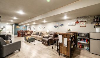 750 N Adams Ave, Buffalo, WY 82834