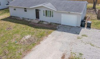 710 Field St, Altamont, IL 62411