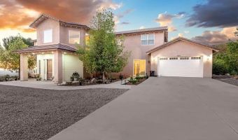 23475 Trappers Hollow Rd, Alpine, CA 91901