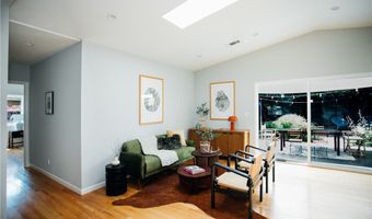 17442 Burma St, Encino, CA 91316