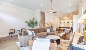 14948 Oak St, Addison, TX 75001