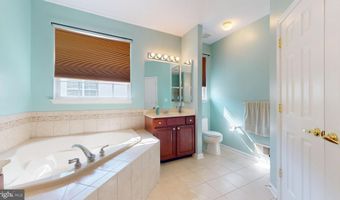 166 BLACKBURN St, Absecon, NJ 08205