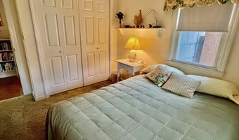 28 Kelsey Rd, Clinton, CT 06413