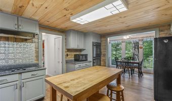 60 Cullasaja Dr, Highlands, NC 28741