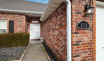 3558 W Clearwood Dr, Fayetteville, AR 72704
