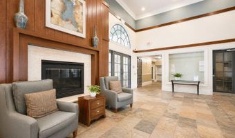 2465 ARMY NAVY Dr 1-101, Arlington, VA 22206