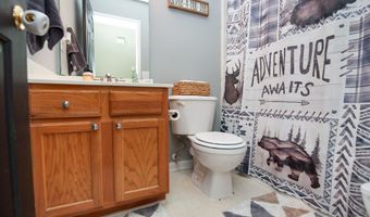 864 Thornbird Cir, Boiling Springs, SC 29316