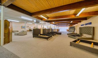 321 S Canyon St, Carlsbad, NM 88220