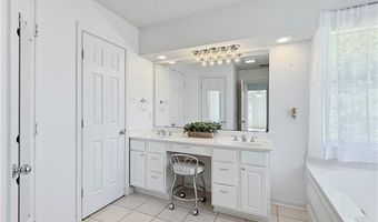 141 E EMERALD Crk, Abita Springs, LA 70420