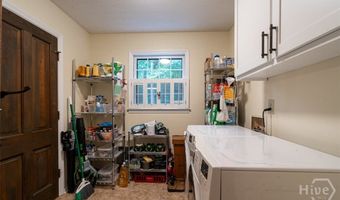 265 Great Oak Dr, Athens, GA 30605