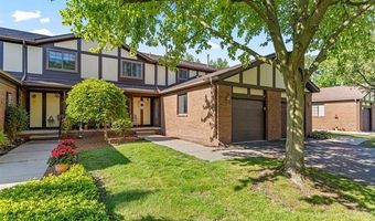 19 Parkplace N, Allen Park, MI 48101