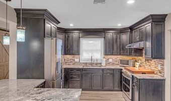 103 Idlewild Ln, Aberdeen, NJ 07747